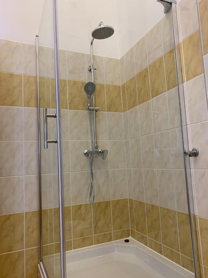 Parentium Town Center Apartment โปเรช ภายนอก รูปภาพ